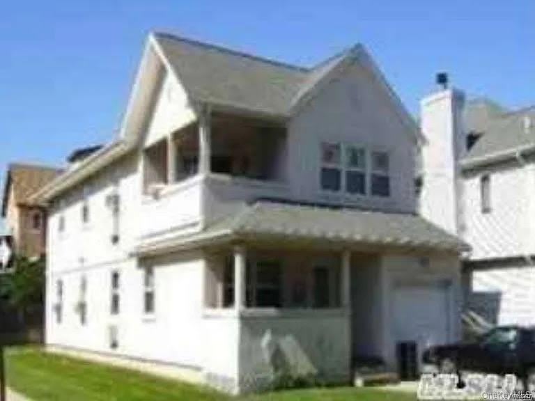 457 Monroe Boulevard – photo 4