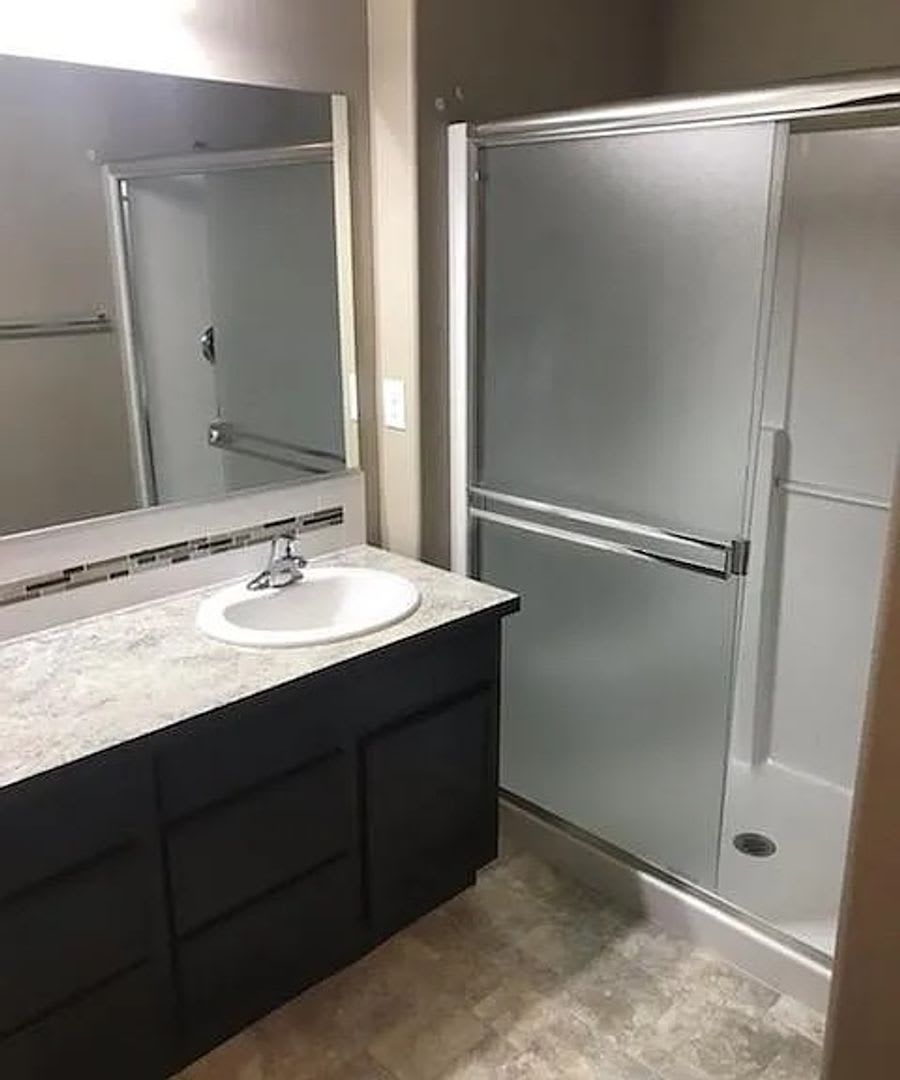 Three-bedroom House – photo 5