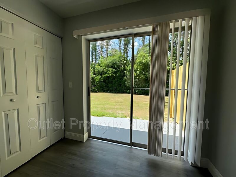 442 S Hill Avenue – photo 4