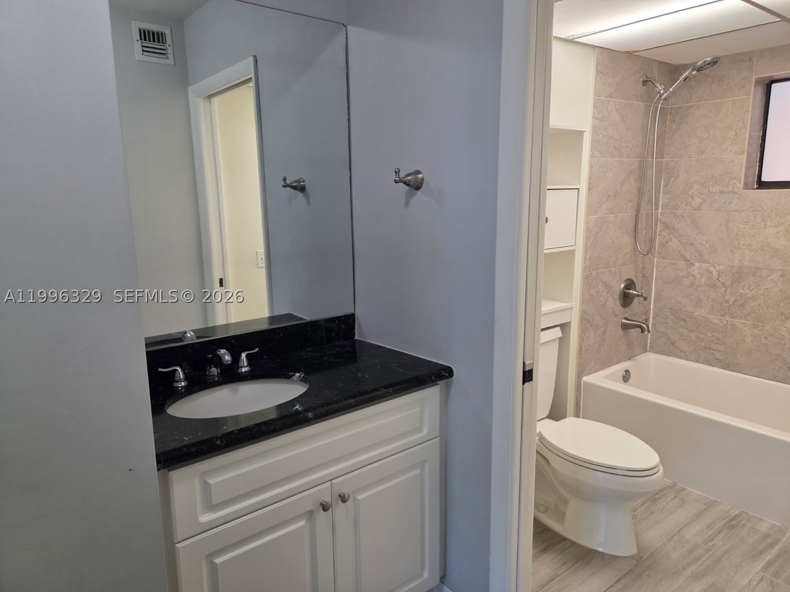 8015 SW 107th Ave – photo 5