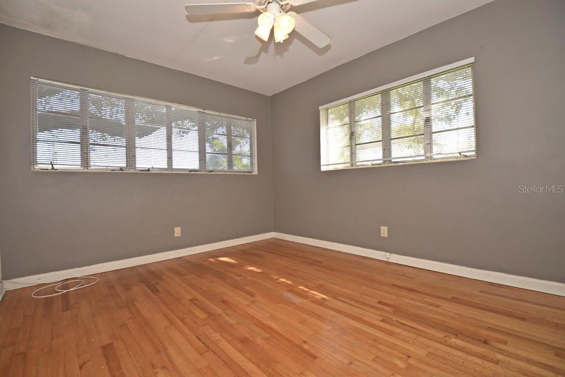1337 CUMBIE Street – photo 4