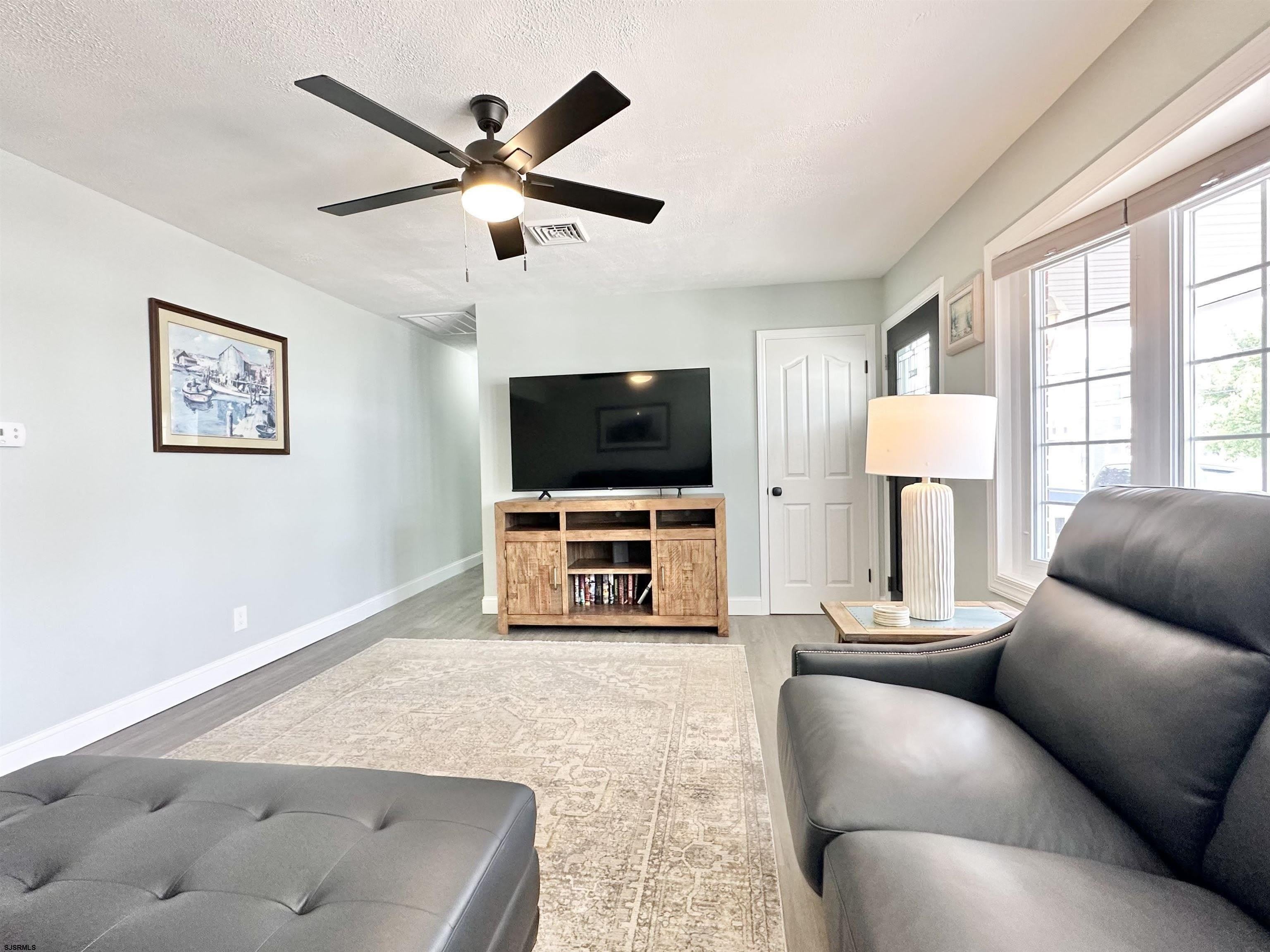 117 Lincoln Dr – photo 5