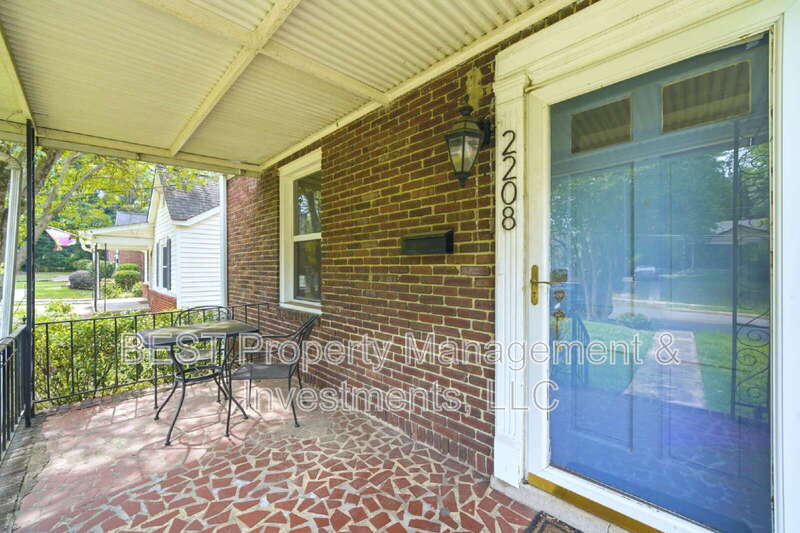 2208 Wilmore Drive – photo 2