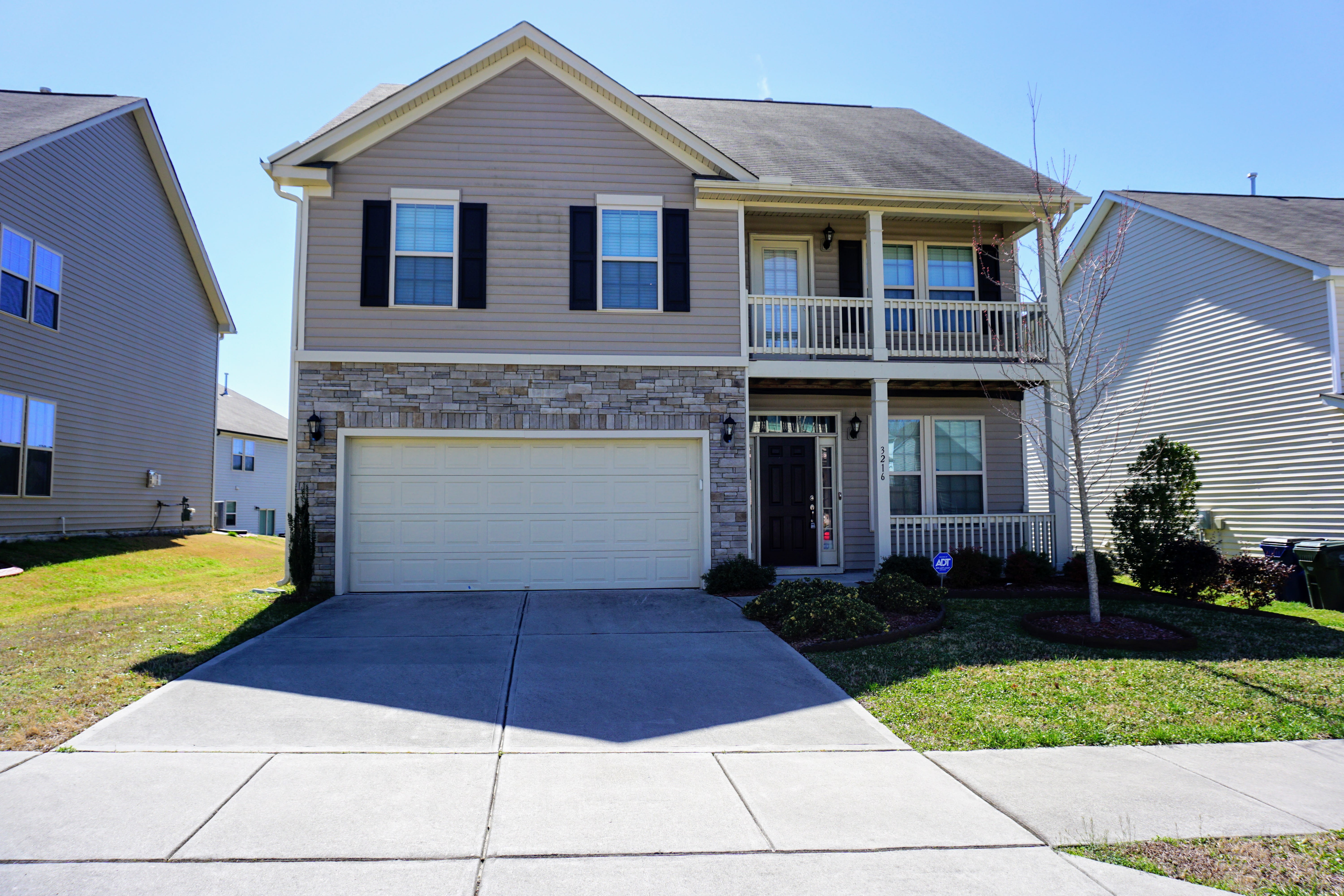 3216 Revelation St – photo 2