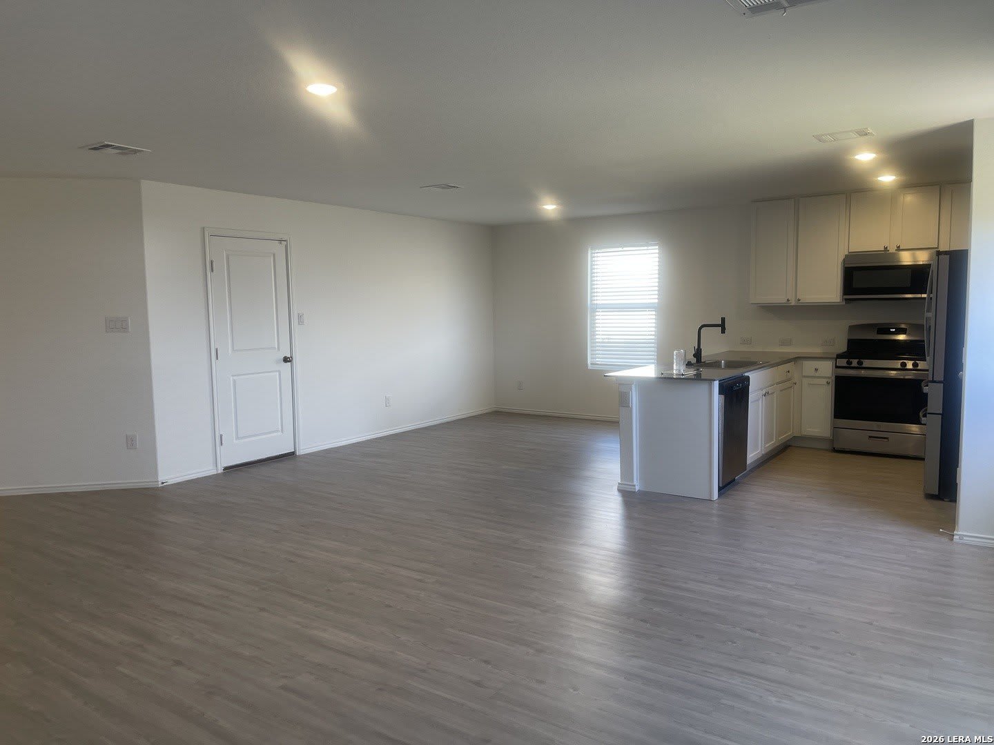 9118 Selene Pl – photo 2