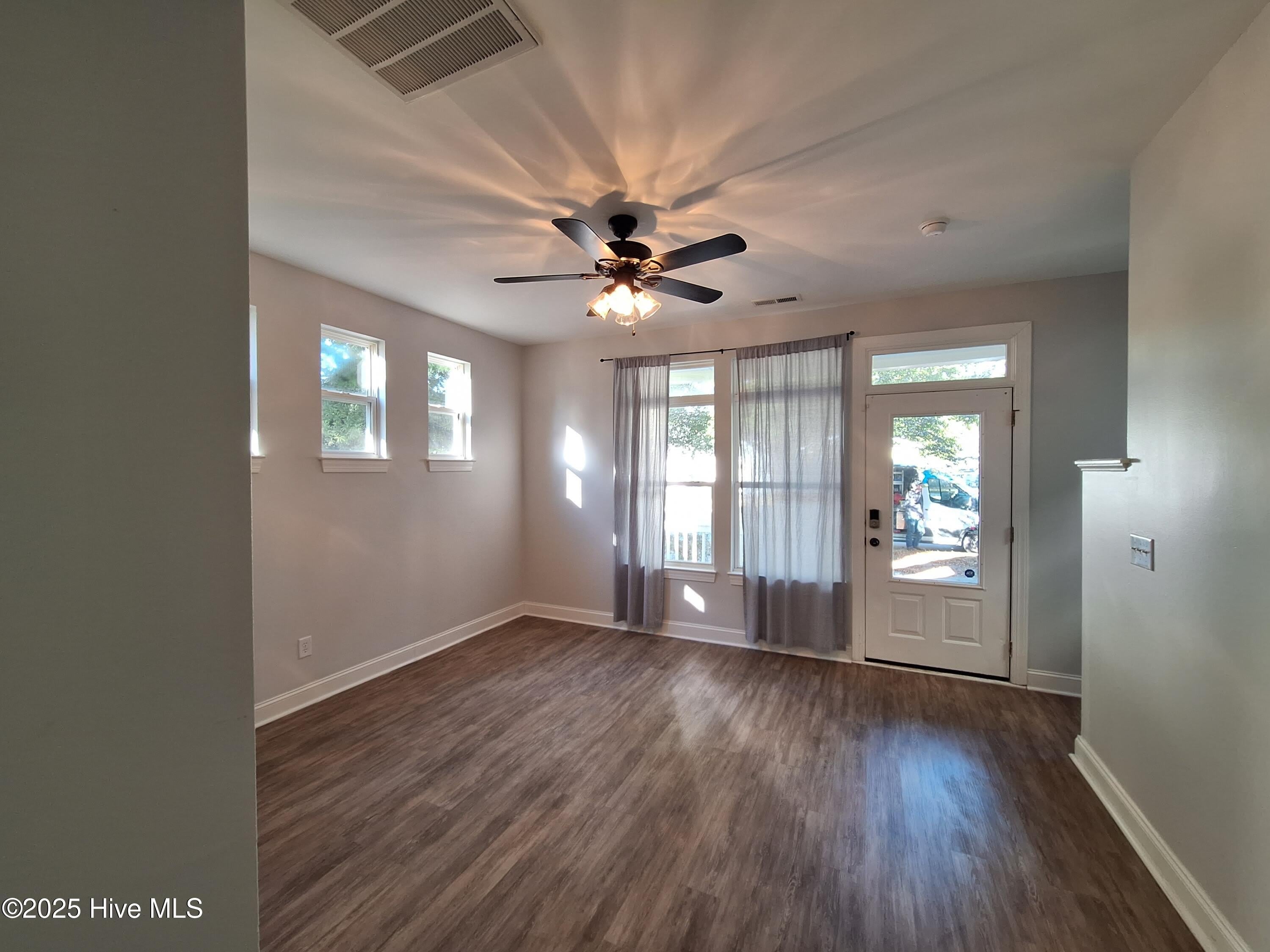 933 S 8th Street – photo 4