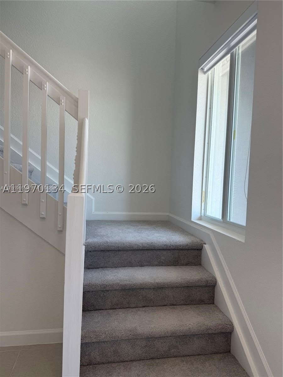 621 SE 13th St Cir – photo 5