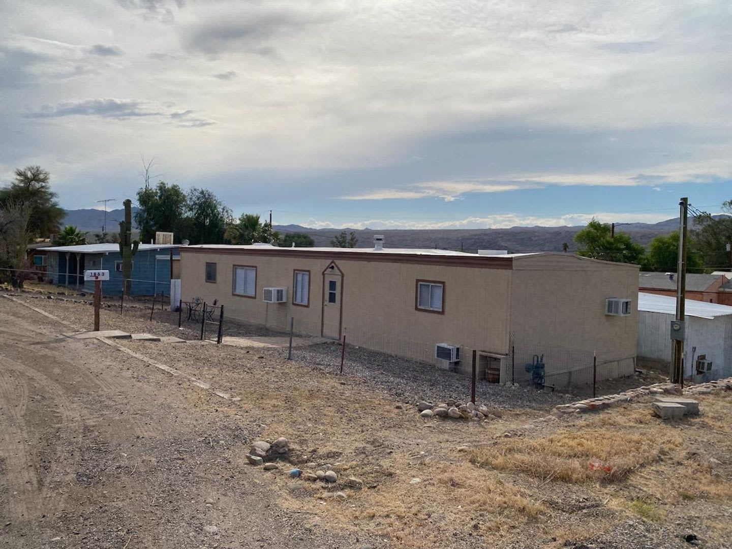 2 Bedroom Mobile Located In Bullhead City – photo 2