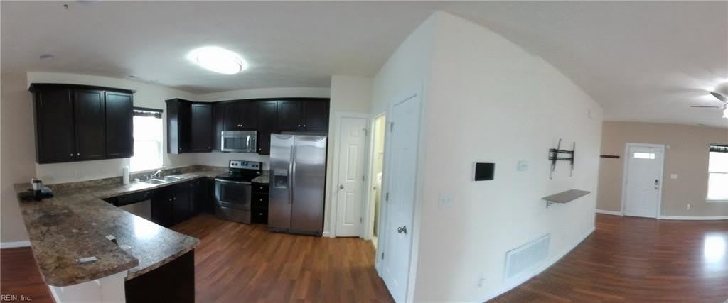 1230 Booth Street – photo 3