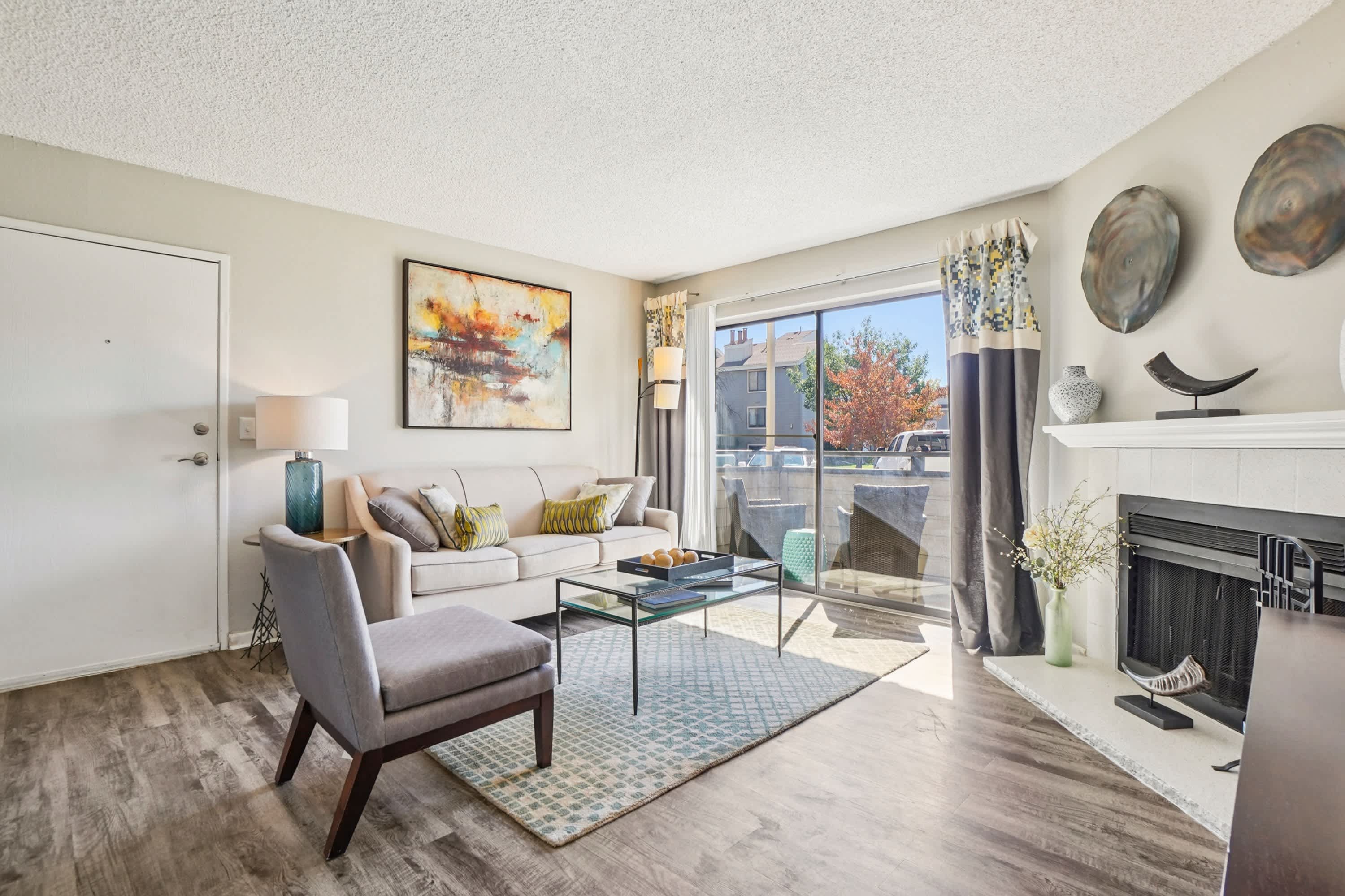 Deer Crest Apartment Homes – photo 1