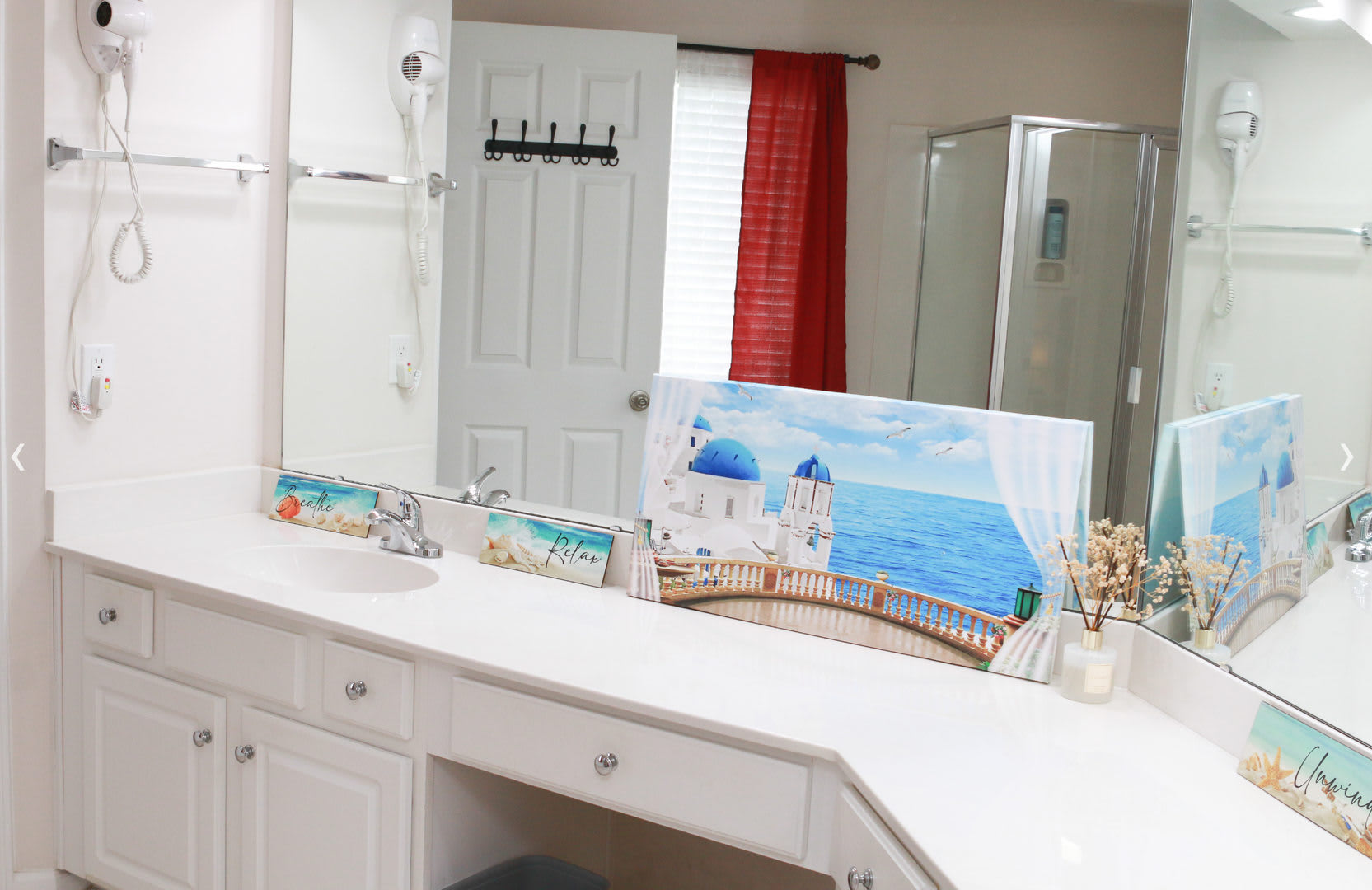 Room in 7 Bedroom Home at Red Birch Dr – photo 4