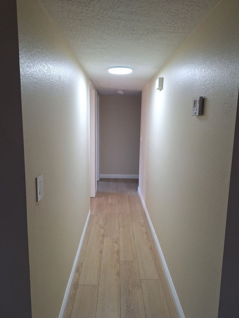 Redlands 2 bedroom 2 bath downstairs unit with large patio – photo 3