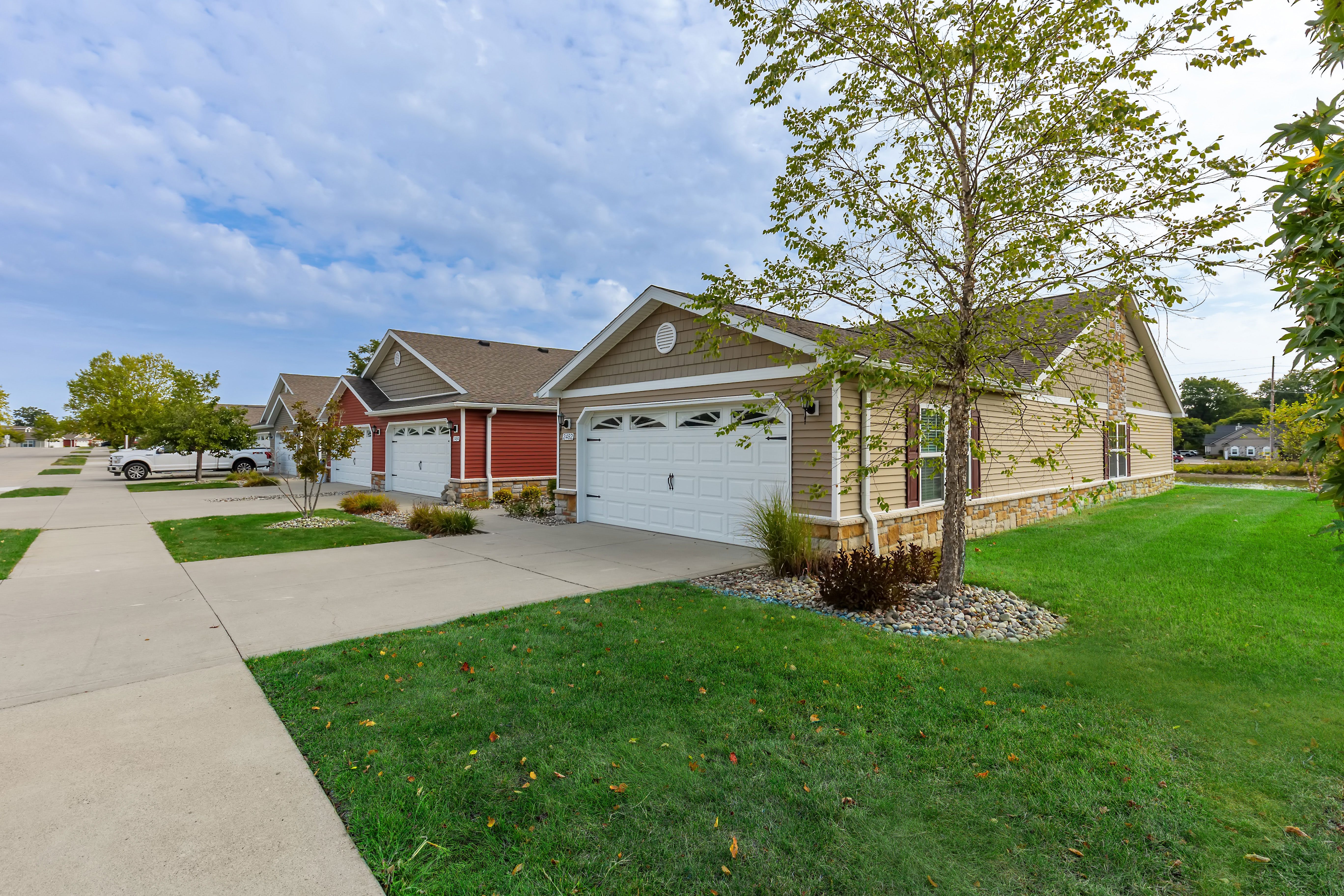 Redwood Commerce Township – photo 1