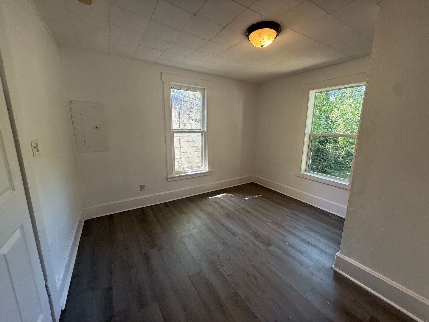 3 bedroom 2 full bathroom available now! – photo 5
