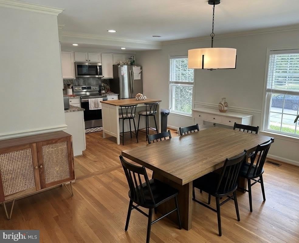 3130 BARNARD Court – photo 4