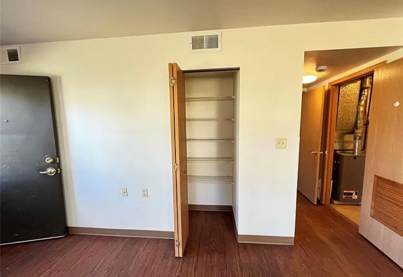 Chatsworth IL Apartment for Rent – photo 2