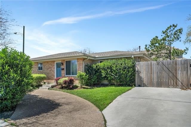 1300 NURSERY Place – photo 2