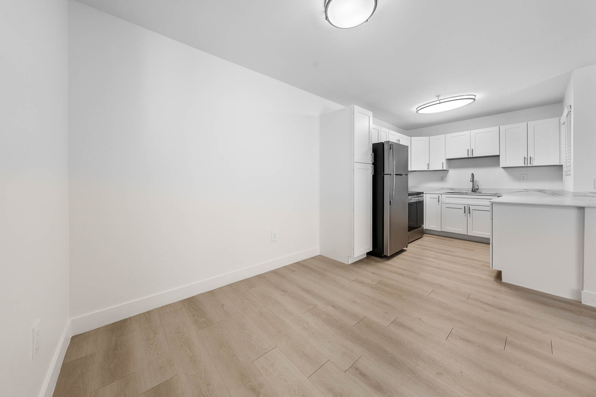 The Colony Apartments – photo 5