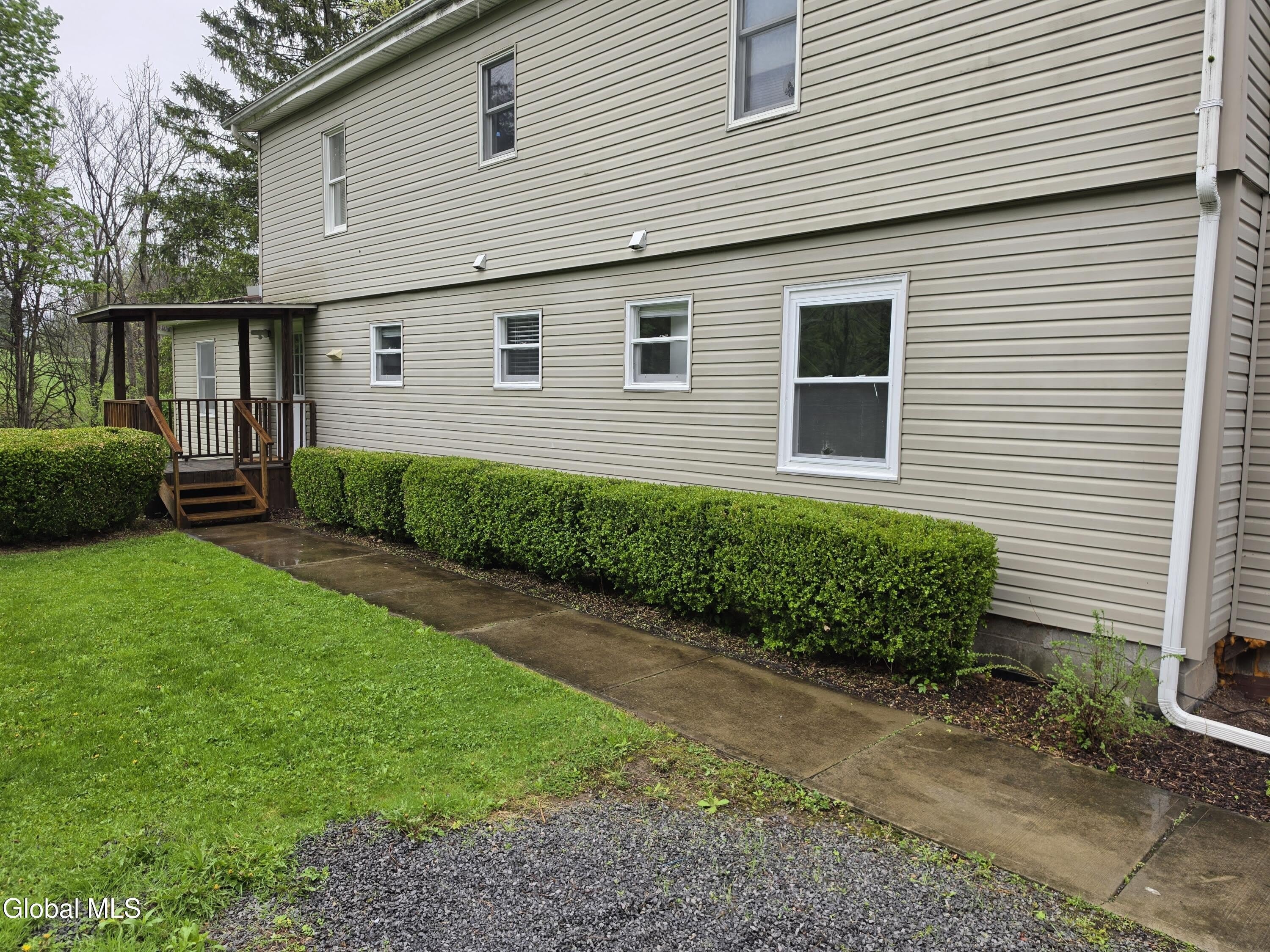 112 Carriage House Lane – photo 1