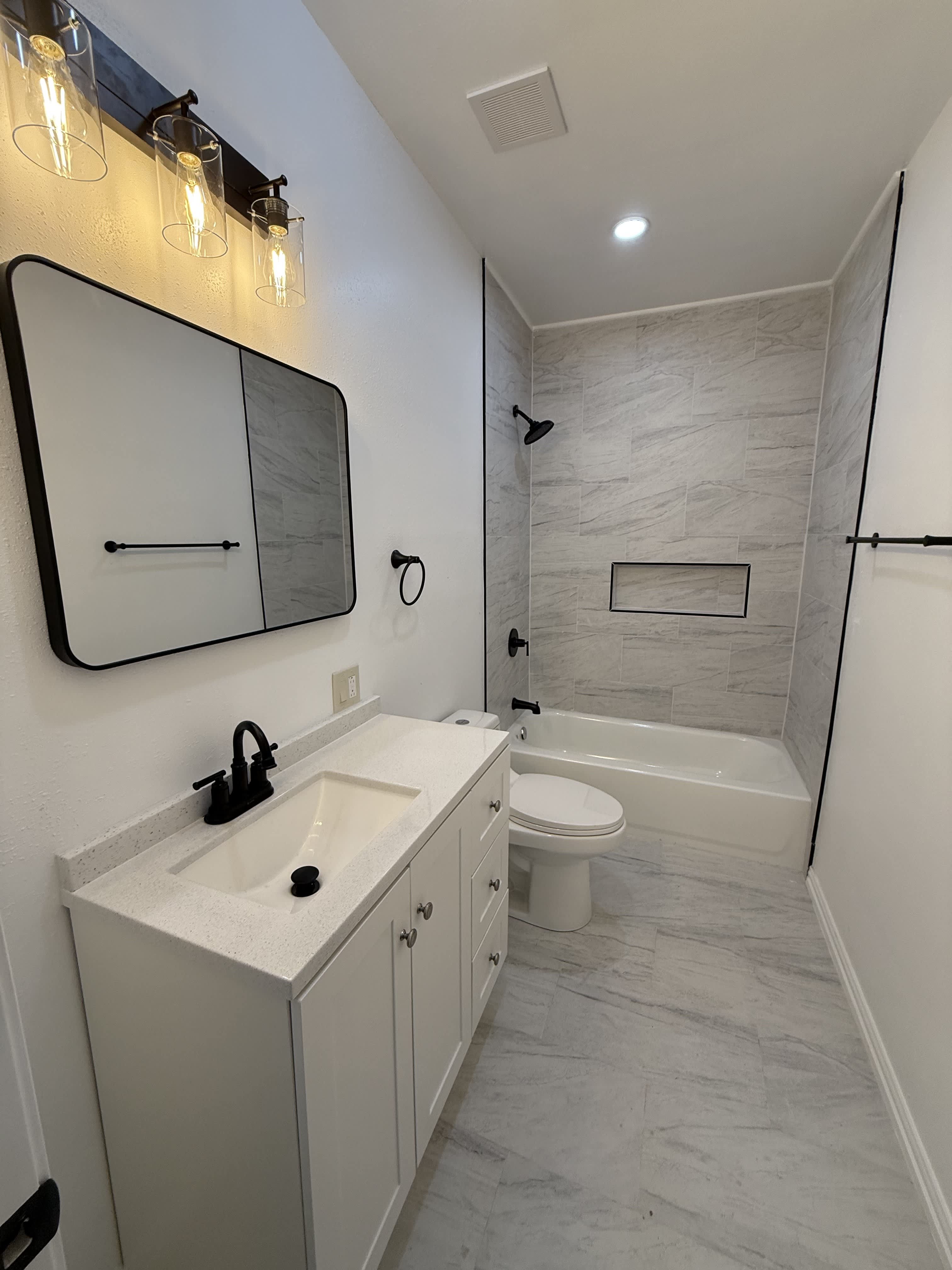 1440 W 6th Ave – photo 2