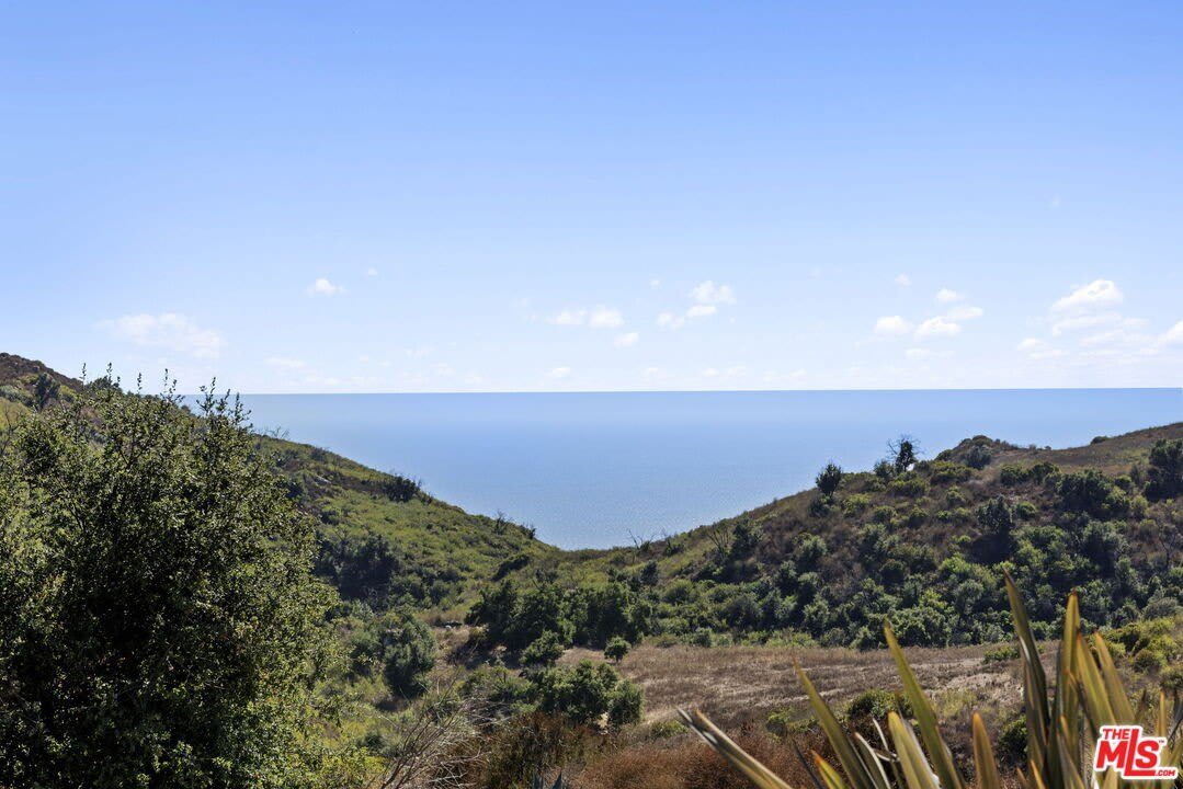 3065 S Foose Rd – photo 2