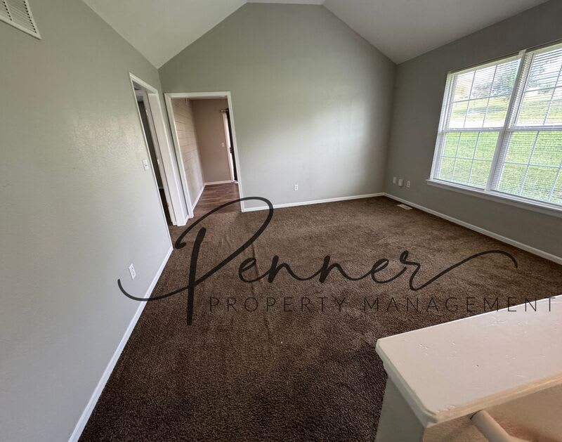 1401 SE Henley Court – photo 3