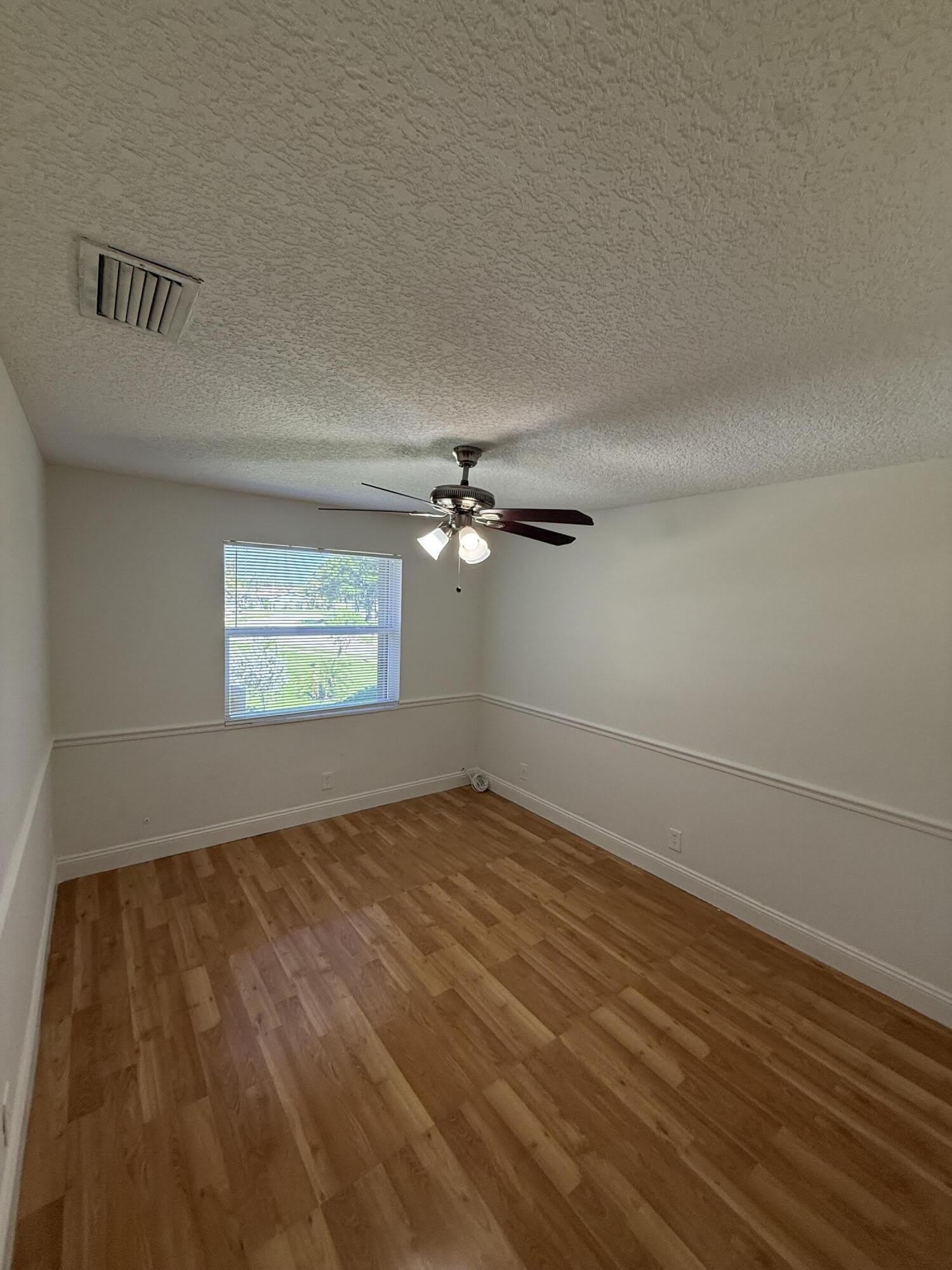 5515 N Lakewood Circle N – photo 5