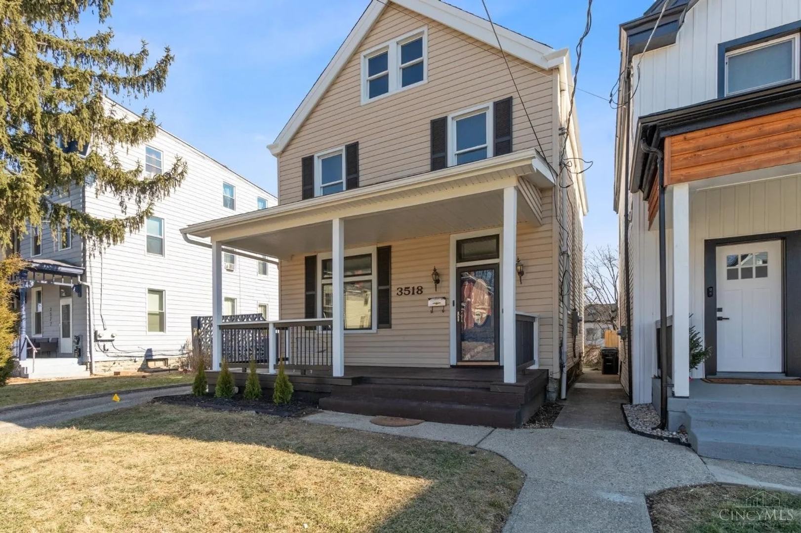 Newly renovated! Available August 1st 2027 – photo 2