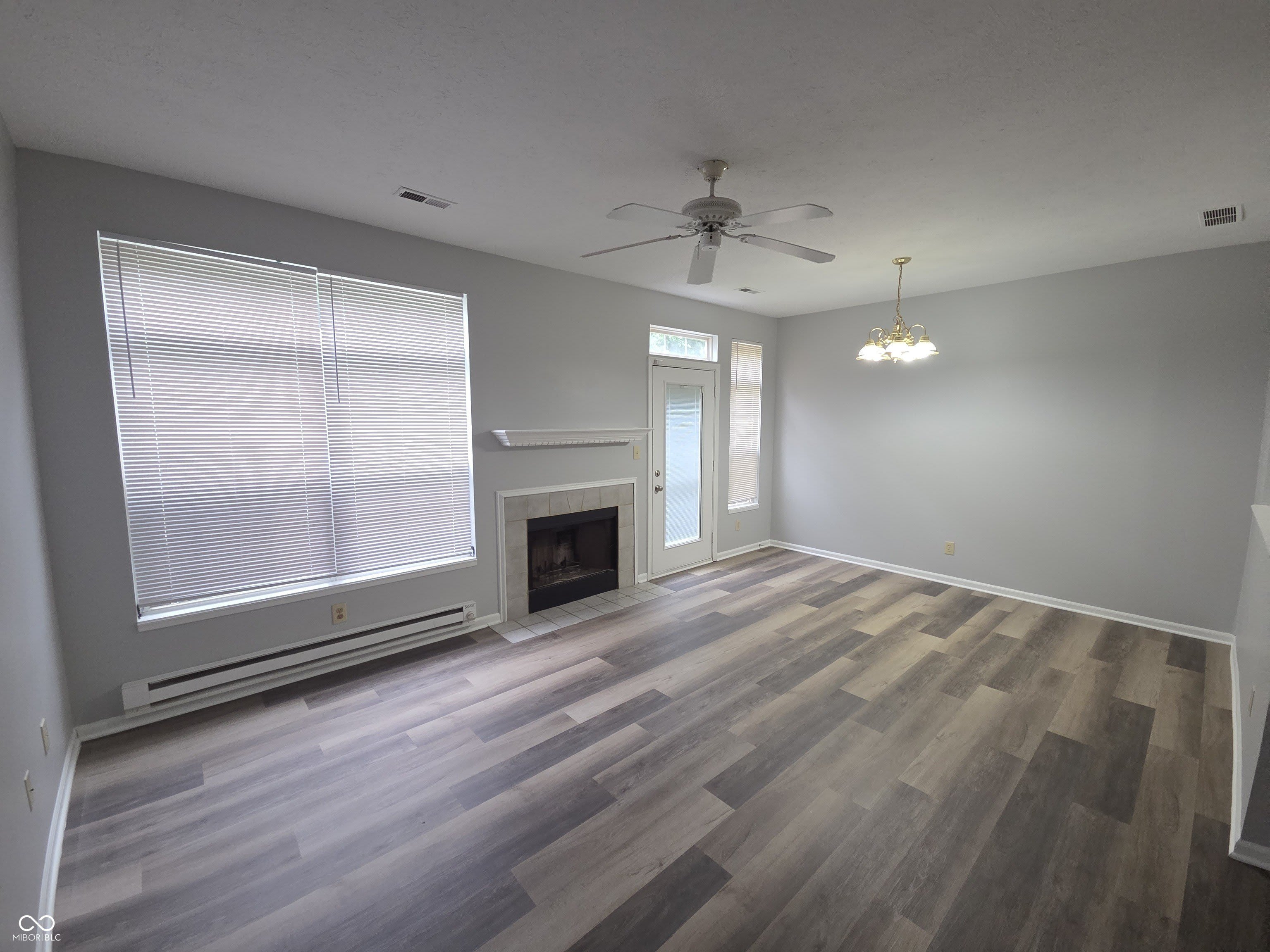 5438 Nighthawk Drive – photo 4