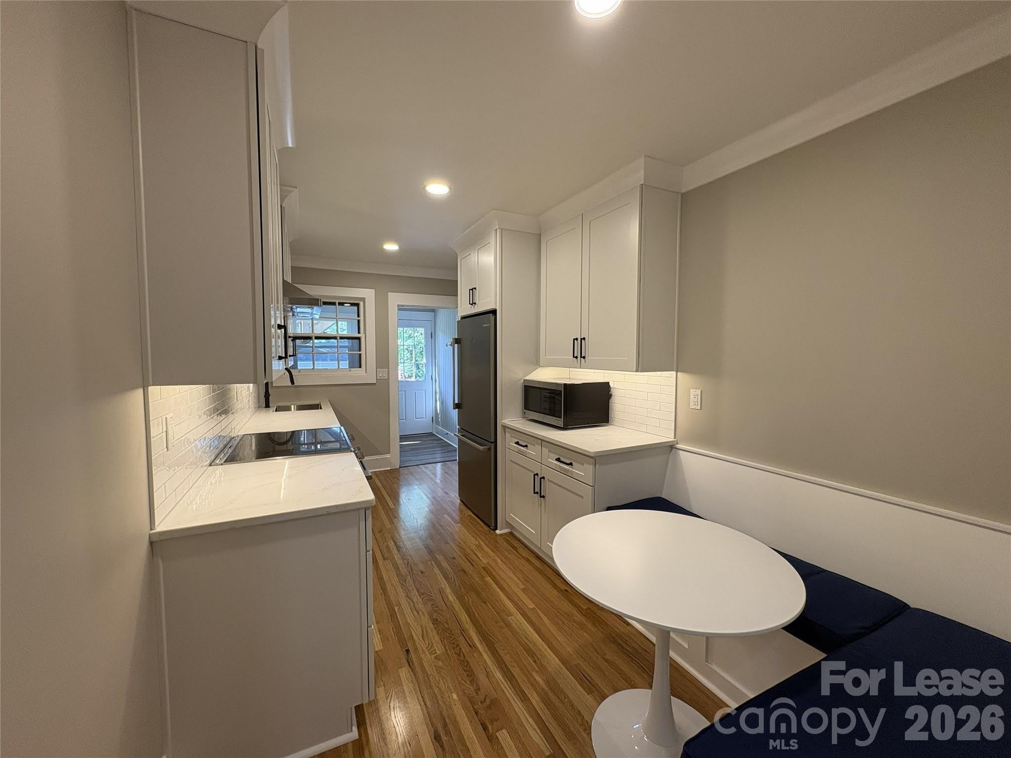 1412 Kenilworth Avenue – photo 5