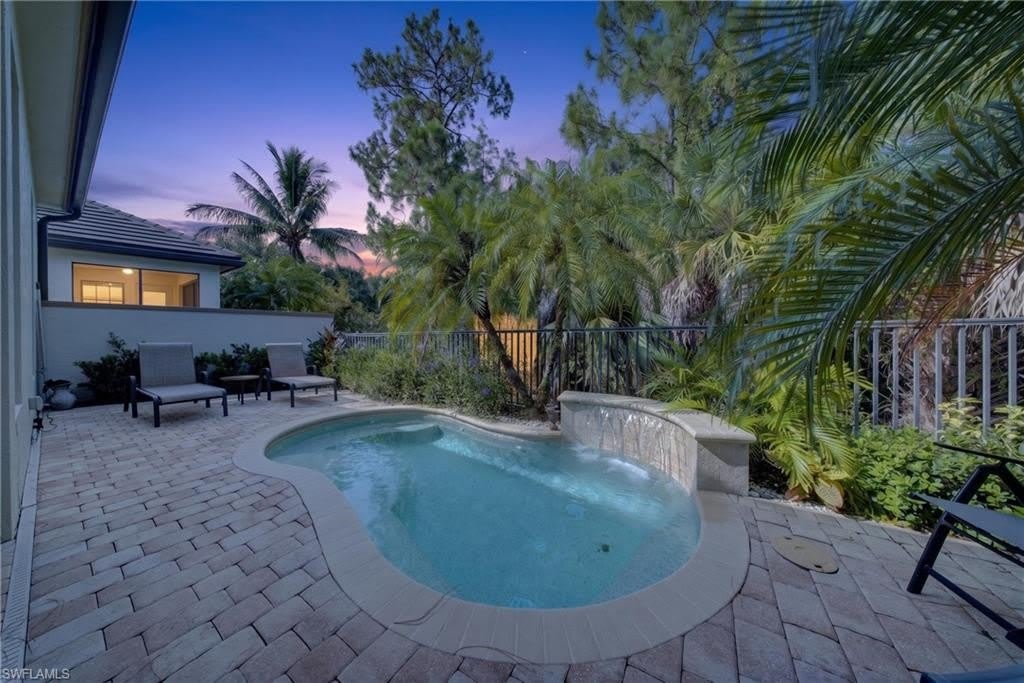 7890 Allende Ln – photo 2