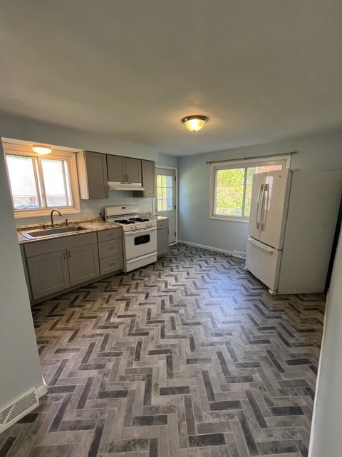 2601 Smith Drive – photo 5