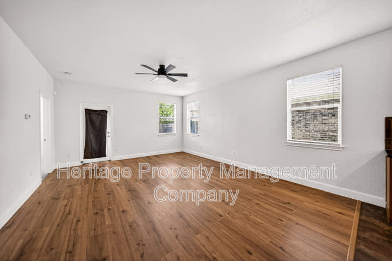 7915 Cenote Drive – photo 4