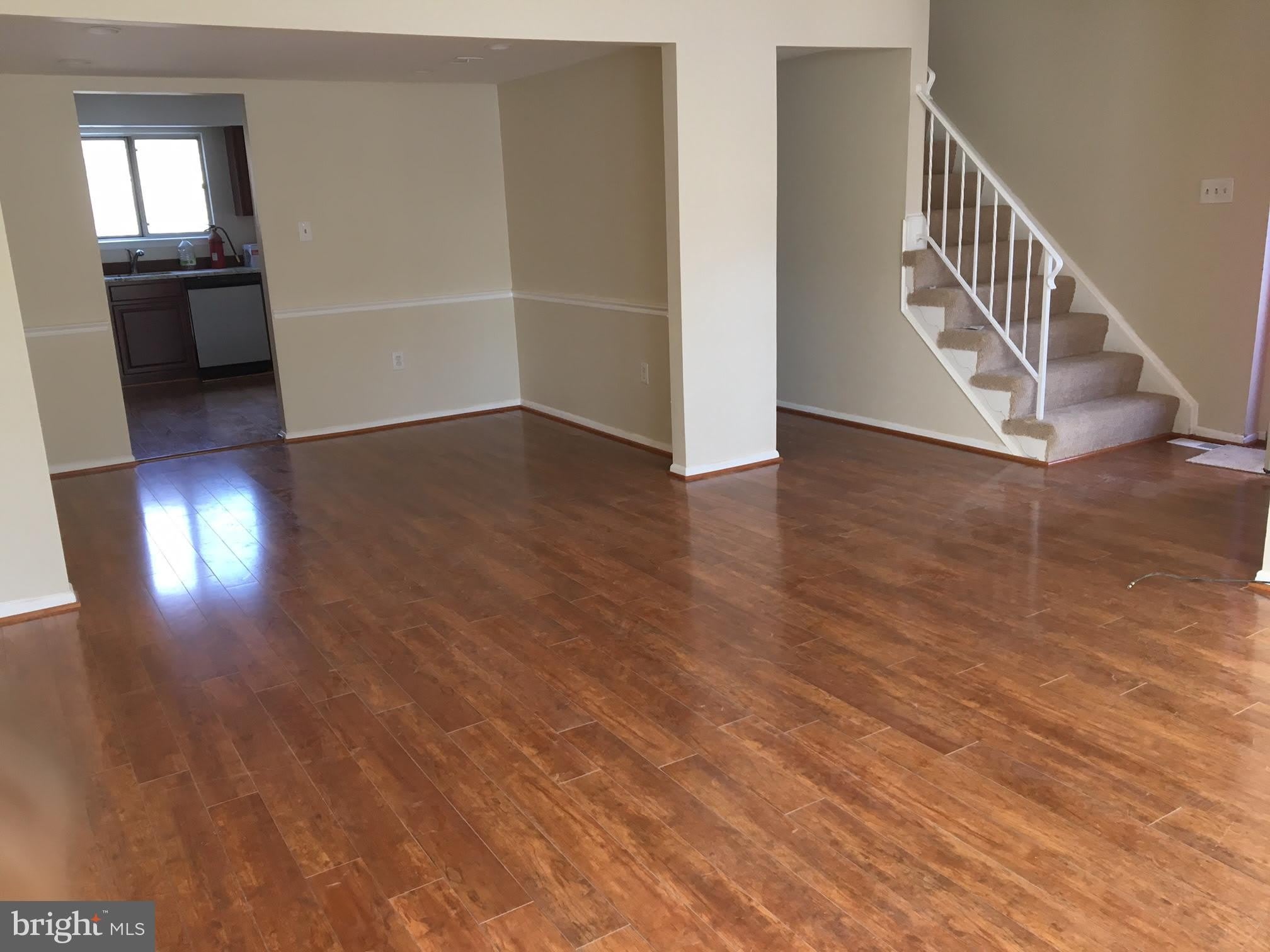 16049 Dorset Road – photo 2