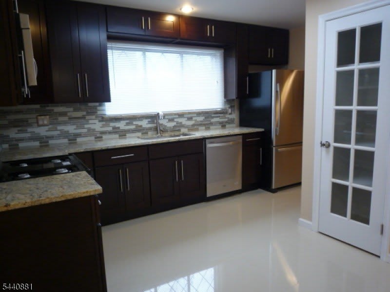 222 Wildflower Ln – photo 3