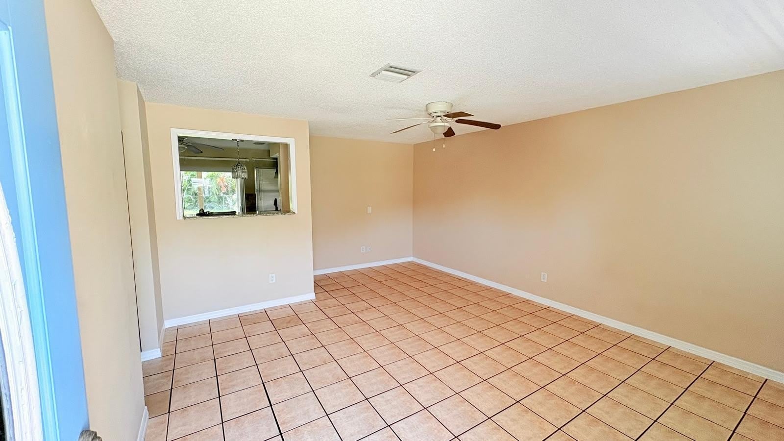 864 SE Festivo Court – photo 2