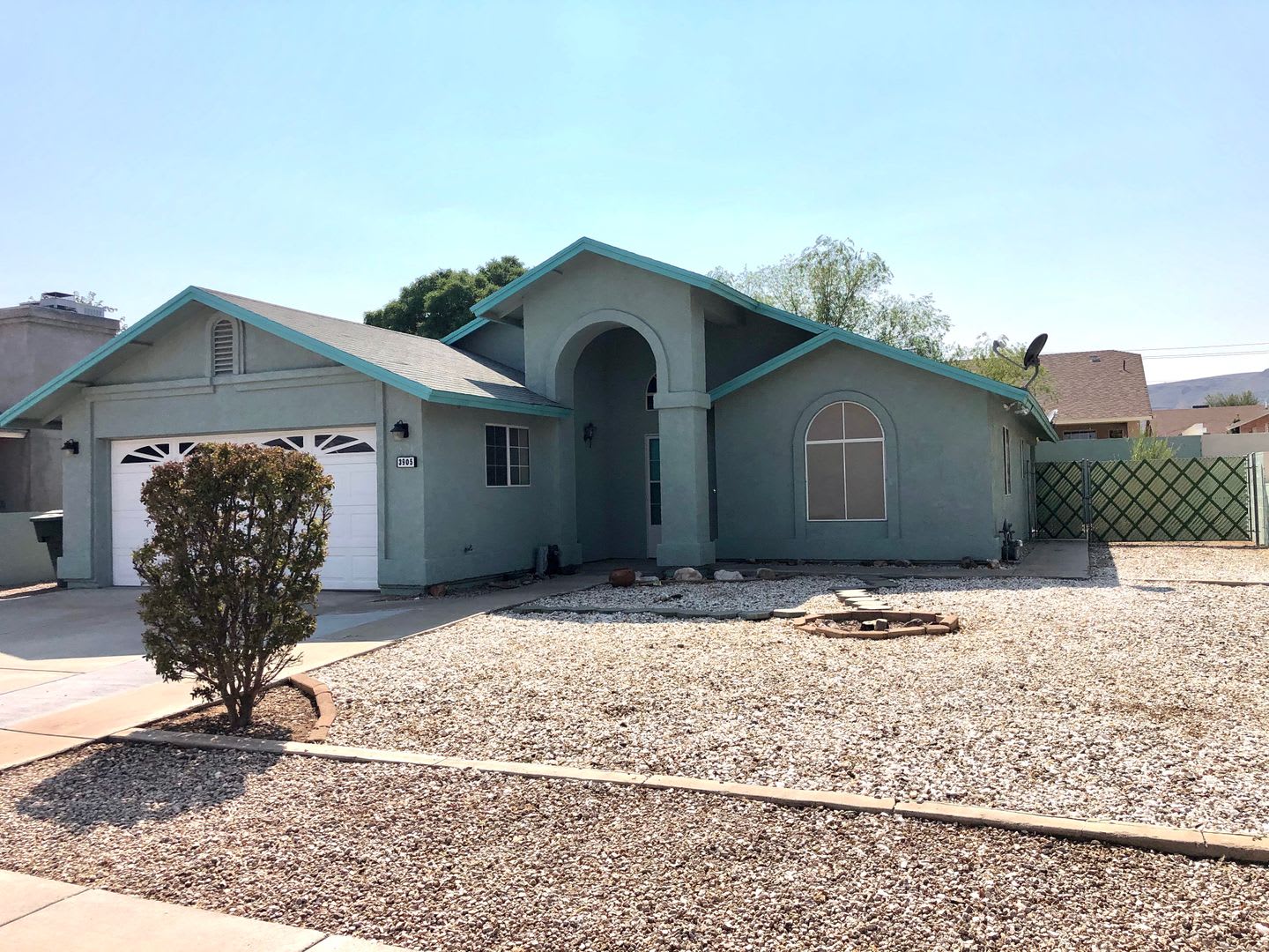 Great 3 Bedroom, 2 Bathroom Home in Quiet Neighborhood! – photo 4