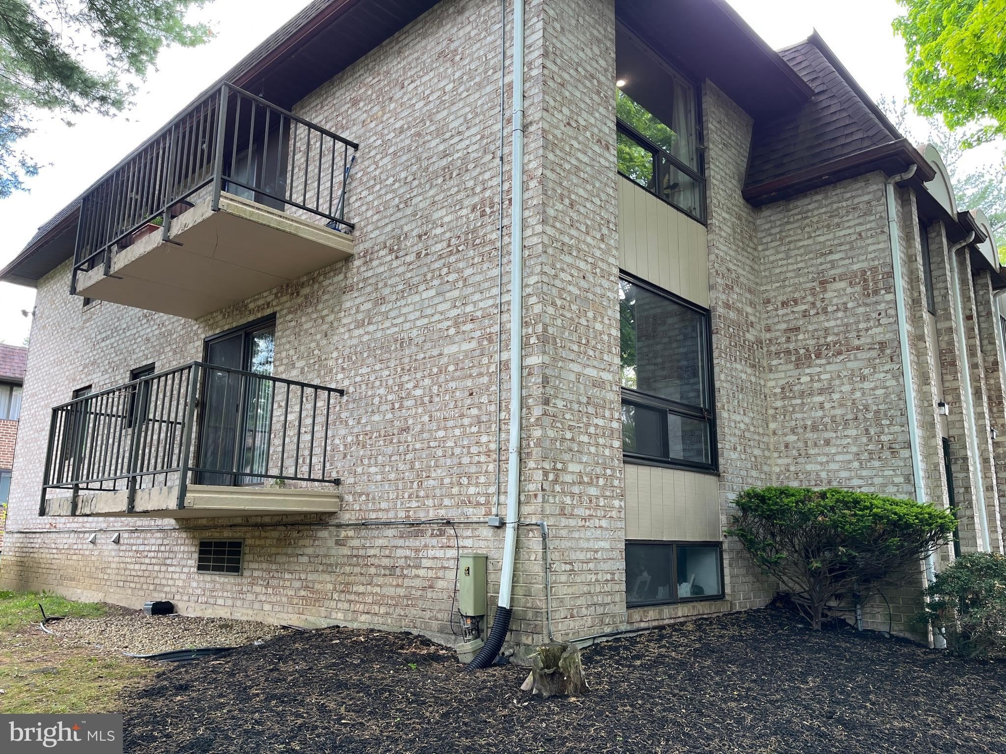 732-A PUTNAM Boulevard – photo 2