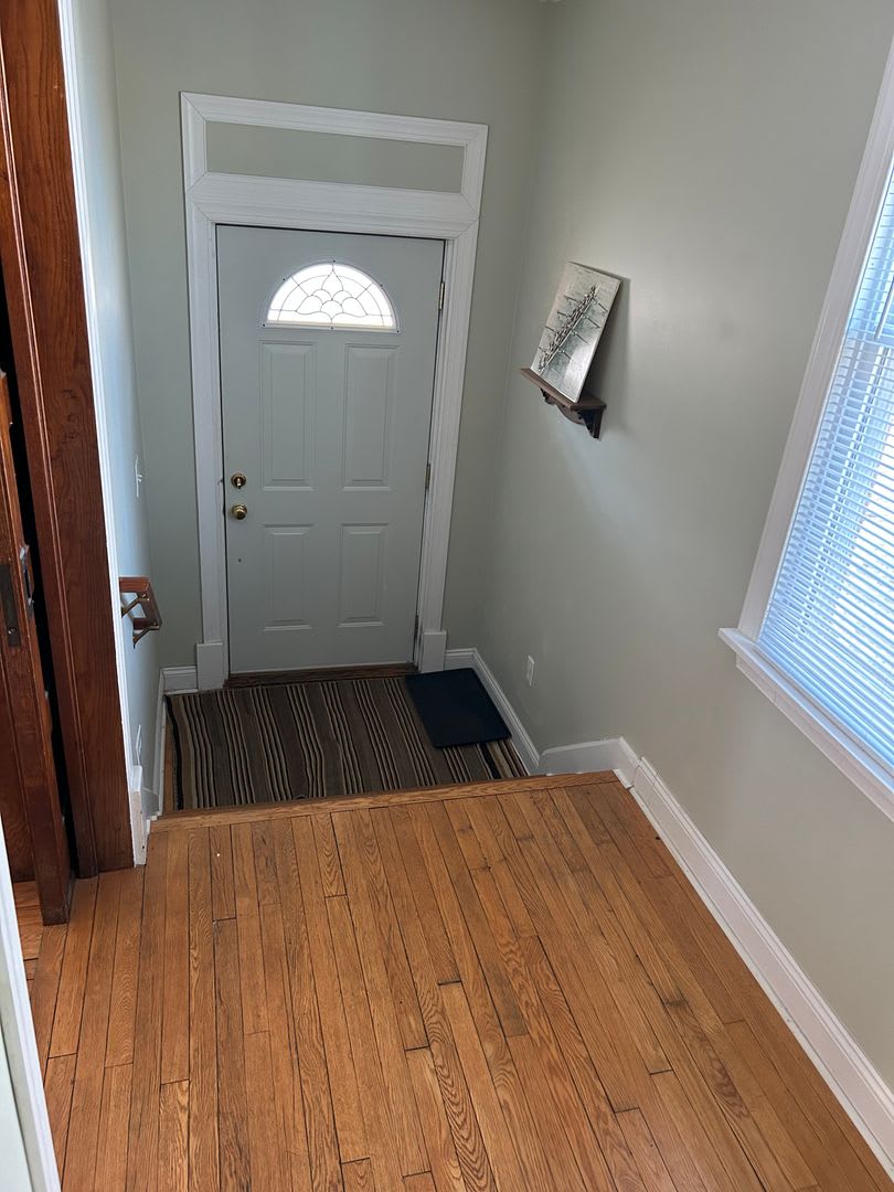 3 bedroom, 2 1/2 bath house – photo 5