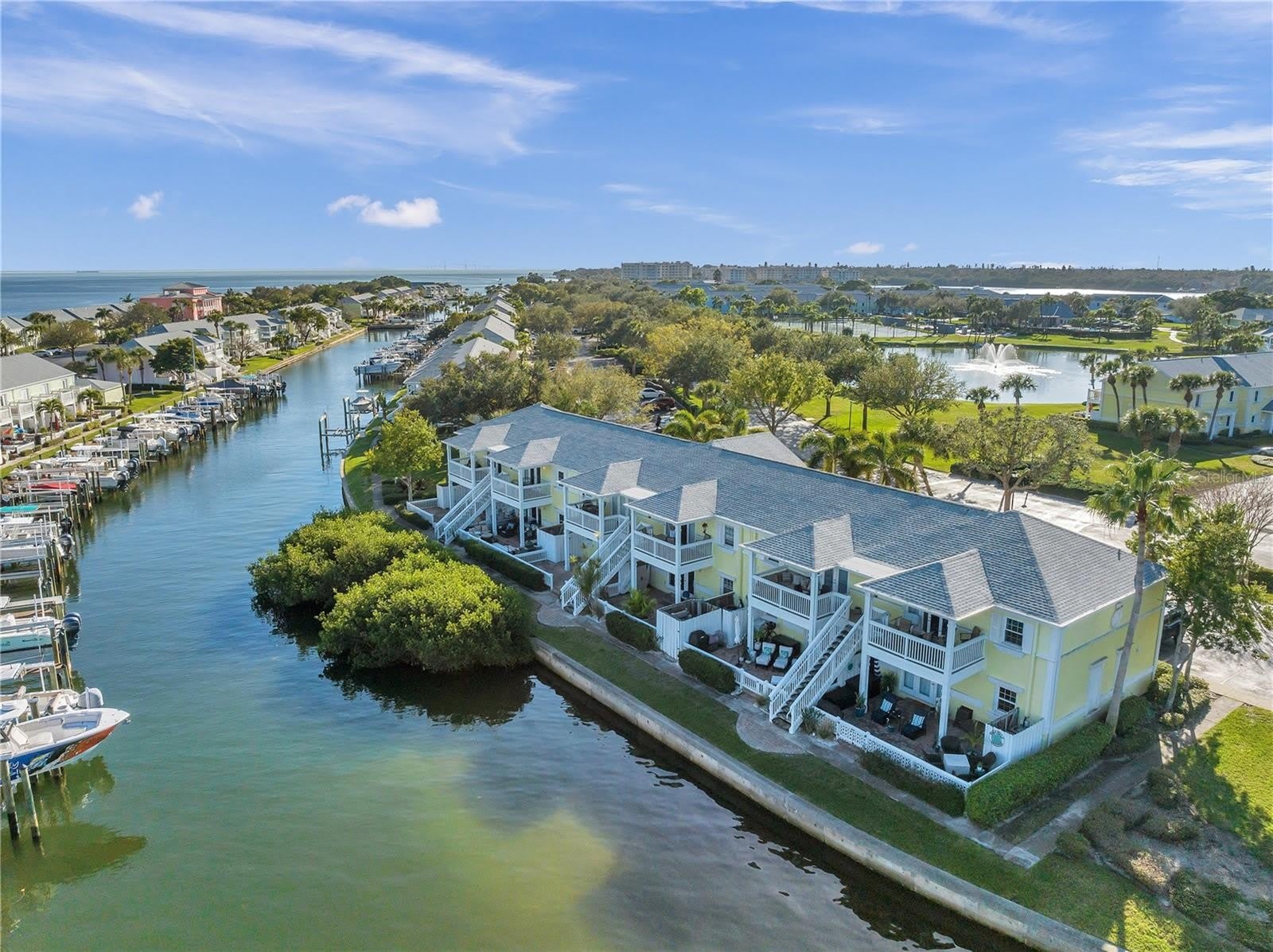 4728 BEACH Drive SE – photo 3