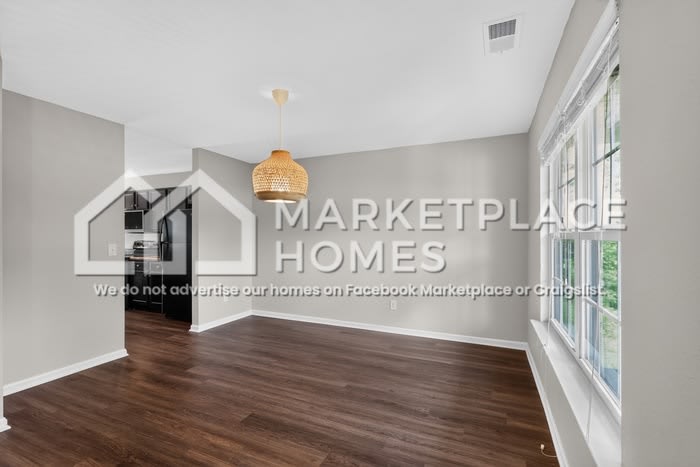 401 Feather Site Ct – photo 3