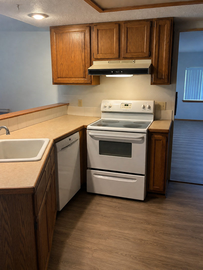 3 Bedroom Montlake Rambler – photo 5