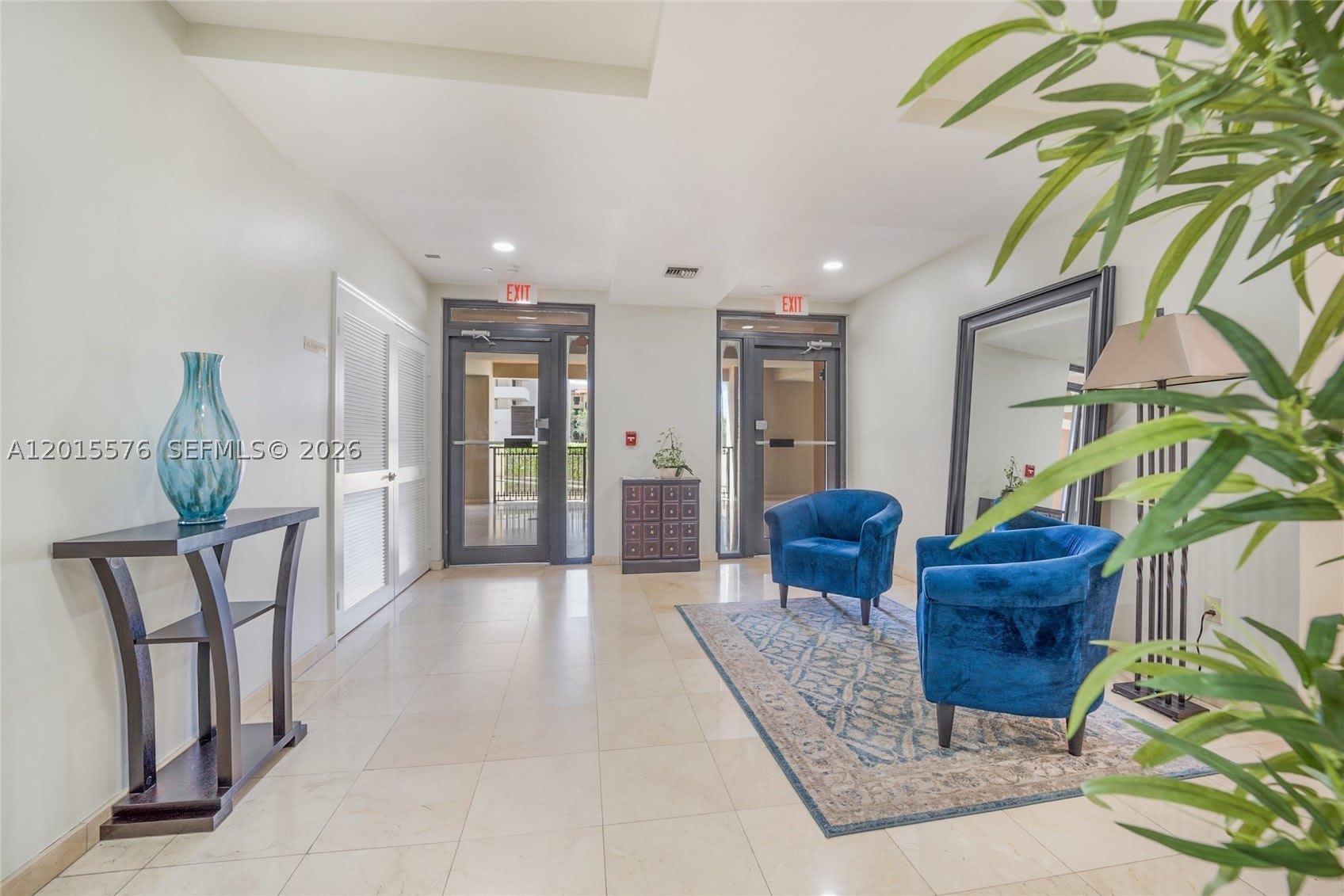 671 Biltmore Way – photo 5