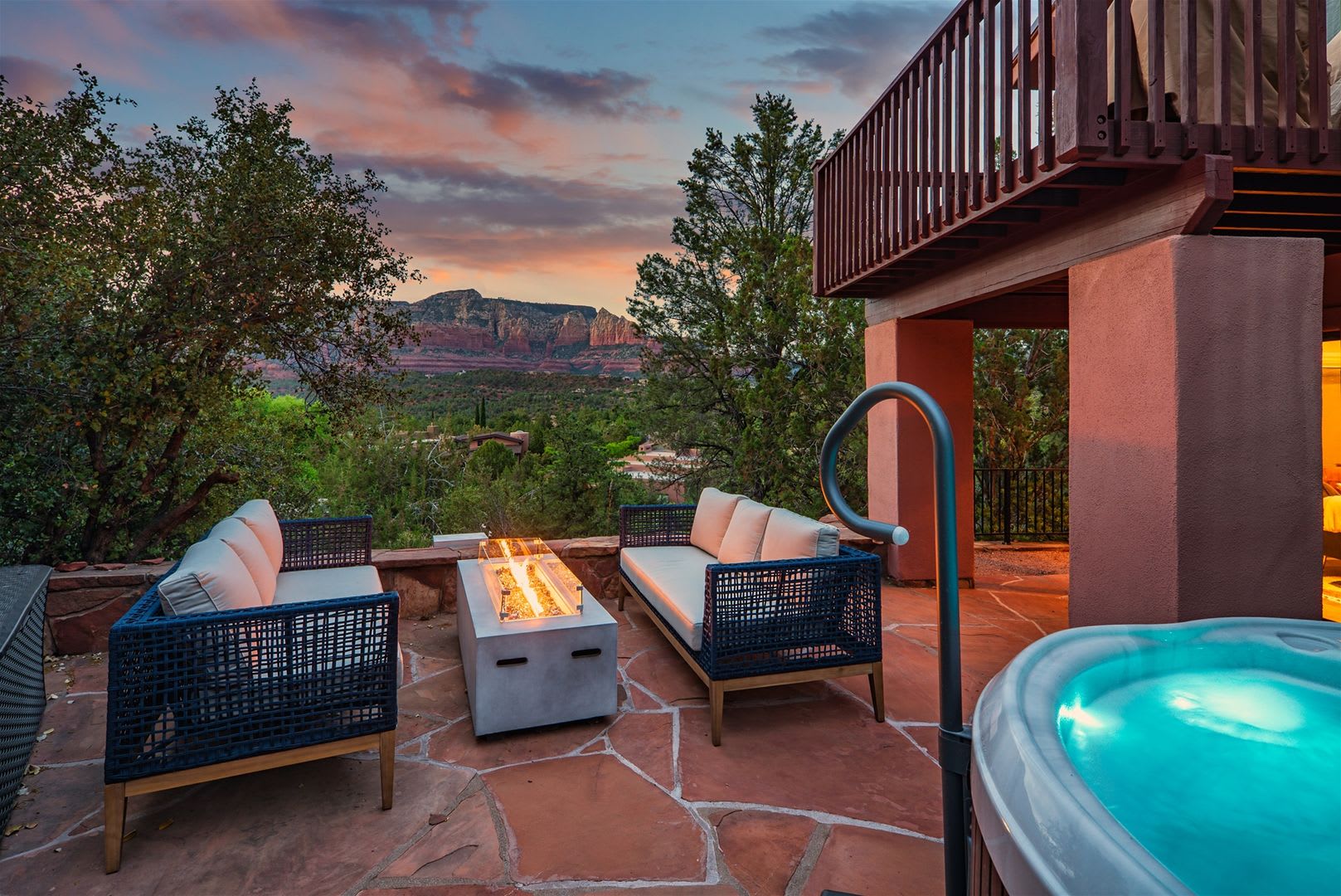 Best Panoramic Views in Sedona, Hot Tub + Firepit! – photo 4