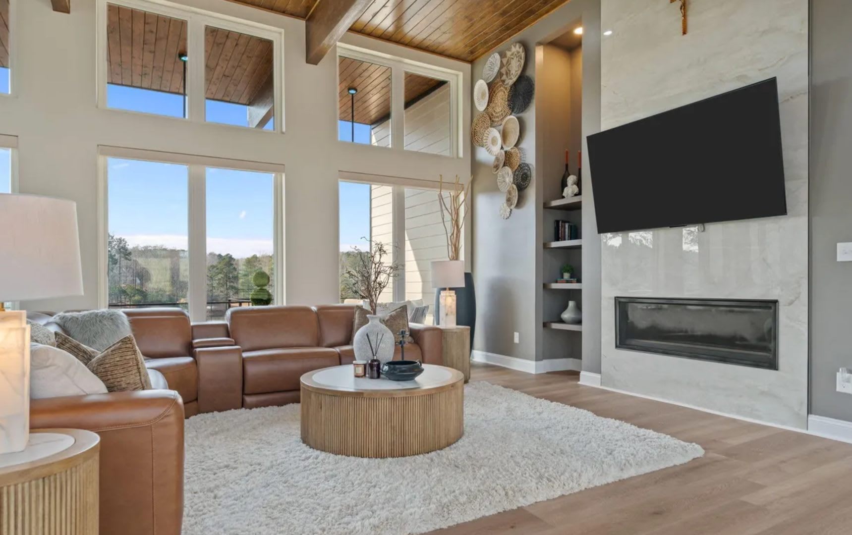 New Listing!!! – photo 4