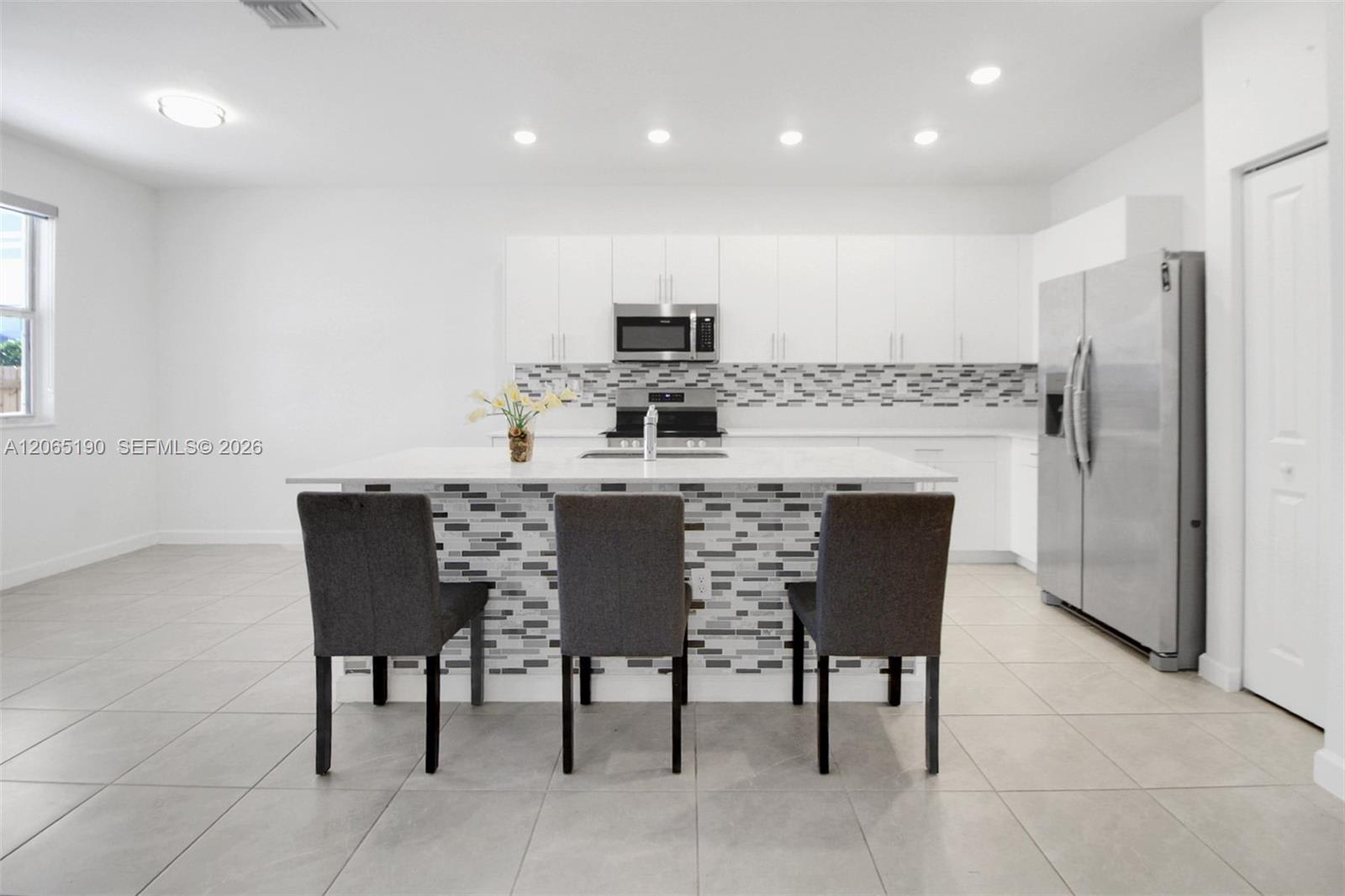 879 Southeast 26th Terrace – photo 5