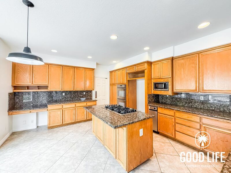 709 S Hidden Creek Cir – photo 3