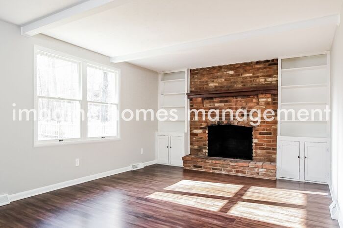 1960 Stoney Hill Drive – photo 5