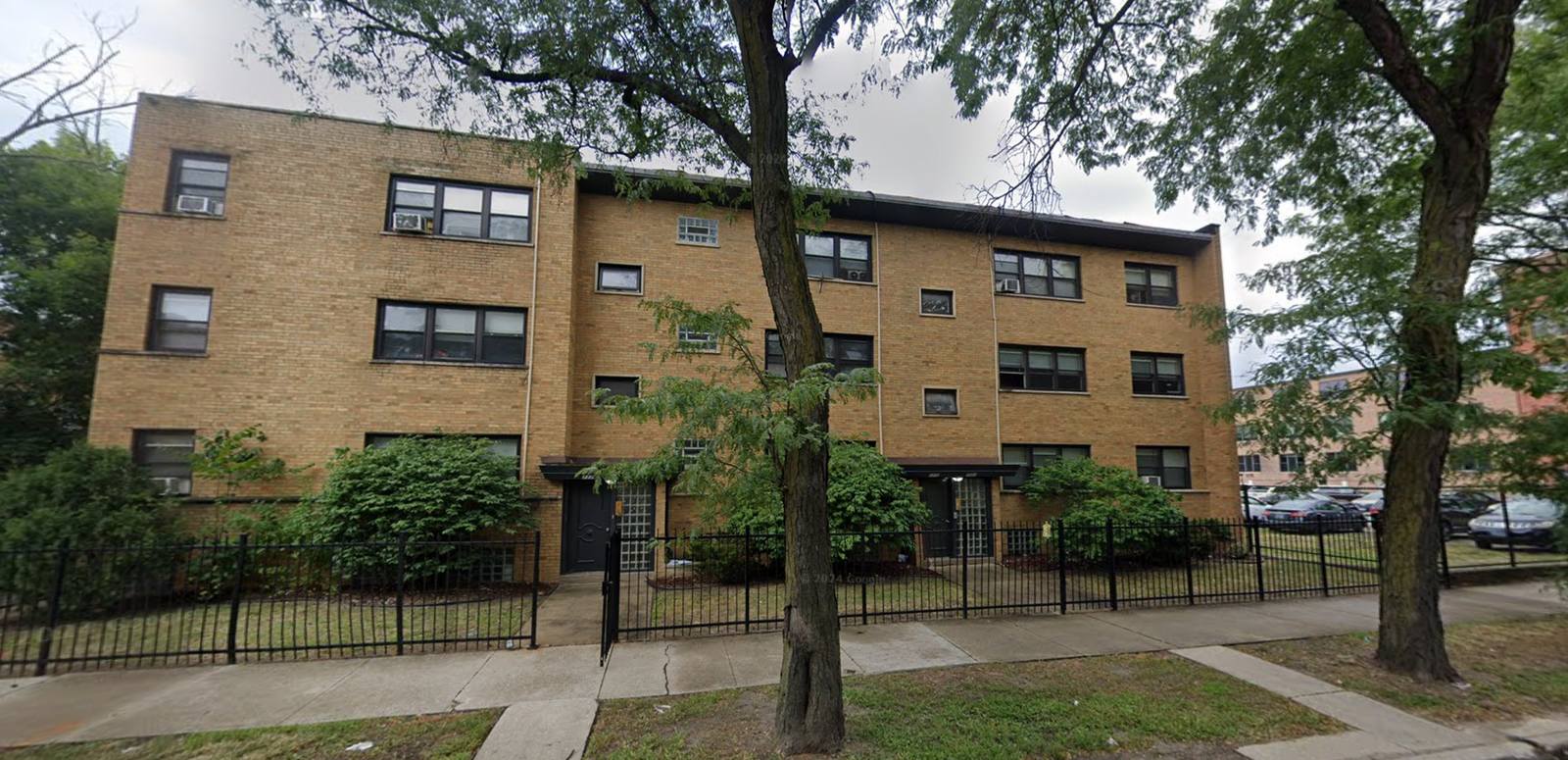7778 South South Shore Drive – photo 2
