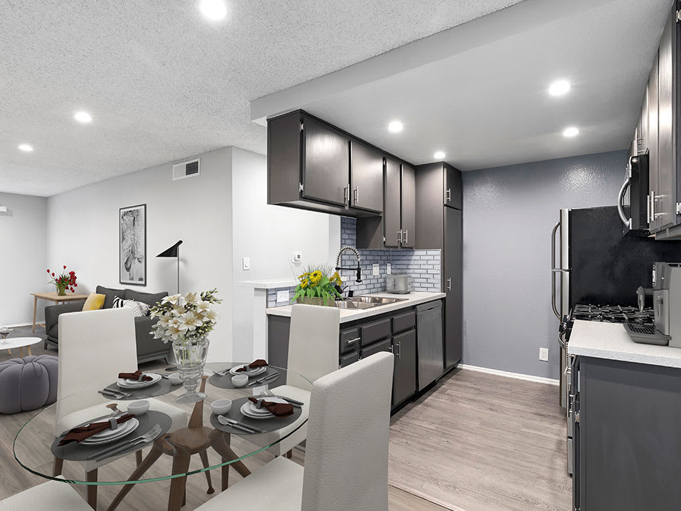 Woodridge Apartments – photo 5